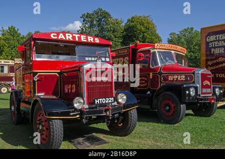 Basingstoke, Regno Unito - 1 settembre 2019: I camion Vintage Scammell parcheggiati presso la storica Fiera di vapore di carter in un soleggiato pomeriggio estivo a Basingstoke, ha Foto Stock