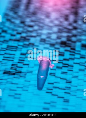 Primo piano del campione di DNA presente nel grafico dei risultati del sequenziamento del DNA Foto Stock