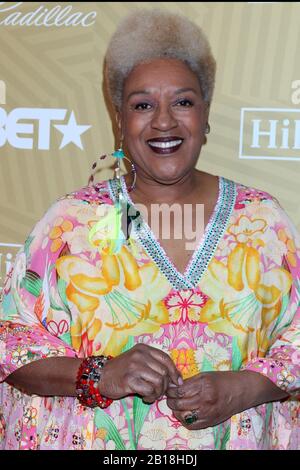 Beverly Hills, California. 23rd Feb, 2020. CCH Pounder agli arrivi per la cerimonia degli onorificenze del Black Film Festival (ABFF), il Beverly Hilton, Beverly Hills, CA 23 febbraio 2020. Credito: Priscilla Grant/Everett Collection/Alamy Live News Foto Stock