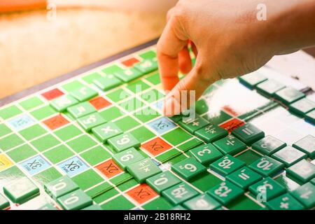 Giocare giochi matematici per gli studenti, UN Giochi Math Foto Stock