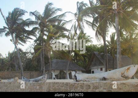 Mombasa, Kenya - 2 marzo 2015: Resort sulle rive dell'Oceano Indiano, Diani Beach, Mombasa, Africa Foto Stock