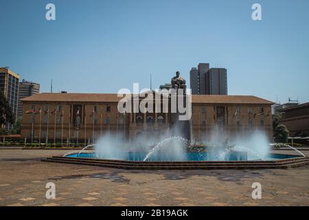 Nairobi, Kenya - 17 gennaio 2015: Monumento al primo presidente del Kenya Jomo Kenyatta a Nairobi Foto Stock