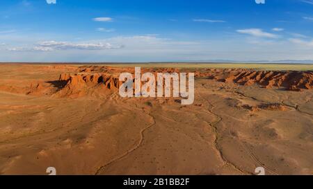 Bayanzag scogliere fiammeggianti in Mongolia Foto Stock