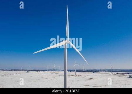 Ubly, Michigan - una fattoria eolica nella regione del Michigan Thumb. Foto Stock