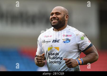 22nd Febbraio 2020, AJ Bell Stadium, Eccles, Inghilterra; Betfred Super League, Salford Red Devils / Leeds Rhinoos : Robert Lui (6) di Leeds Rhinoos durante il gioco Foto Stock