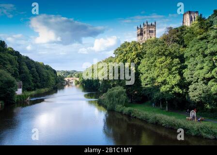 Durham Catherdral e l'Usura del fiume. Durham City, Regno Unito. Foto Stock