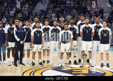 I giocatori del Real Madrid posano per la foto prima del 2019/2020 Turkish Airlines Euroleague Regular Season Round 26 tra il Real Madrid e Panathinaikos OPAP al centro WiZink di Madrid.(punteggio finale; Real Madrid 96:78 Panathinaikos) Foto Stock