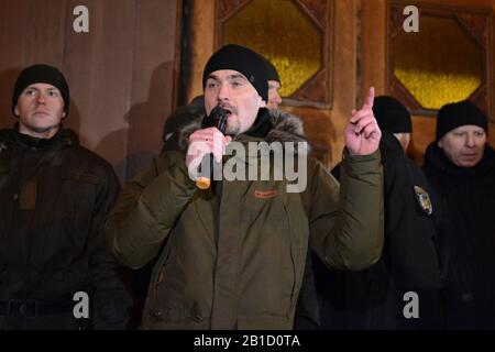 Kiev, Ucraina. 24th Feb, 2020. Gli attivisti hanno chiesto la liberazione di Irina Venediktova, direttore dell'Ufficio di Indagine dello Stato, in relazione alla sua dichiarazione di abolire l'amnistia per i partecipanti alla Rivoluzione Della Dignità. (Foto Di Aleksandr Gusev/Pacific Press) Credito: Pacific Press Agency/Alamy Live News Foto Stock