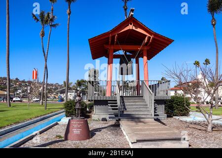 San Diego CA 2-24-2020 Friendship Bell donata a San Diego dal Giappone situato alla fine di Shelter Island a San Diego Foto Stock