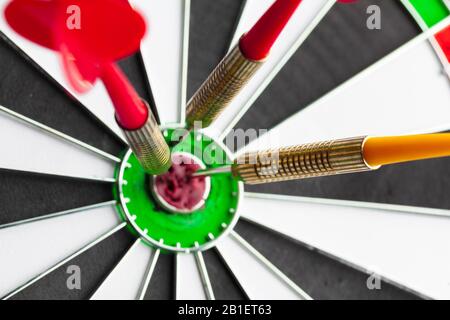 dartboard business success concept. primo piano. foto creativa. Foto Stock