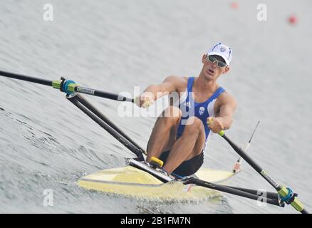 Shunyi, CINA. Inizio di un caldo dei singoli sculls uomini GRE M1X, Ioannis CHRISTOU, alla Regata olimpica 2008, Sabato, 09.08.2008 [credito obbligatorio: Peter SPURRIER, Intersport Images] Foto Stock