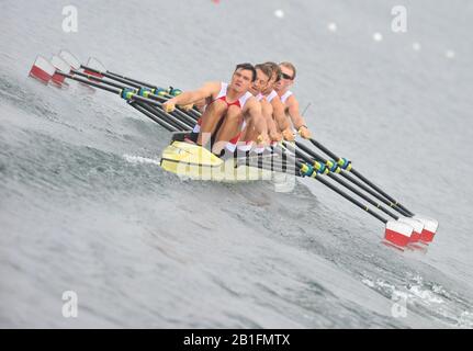 Shunyi, CINA. Calore dei Quads uomini, POL. M4X, allontanarsi dall'inizio, al 2008 Olympic Regatta, Shunyi corso di Rowing. Domenica 10.08.2008 [Credito Obbligatorio: Peter Spurrier, Intersport Images] Foto Stock