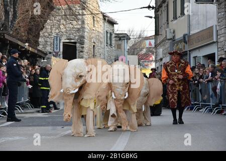 Murterske Bake - Murter Carnevale 2020 Foto Stock