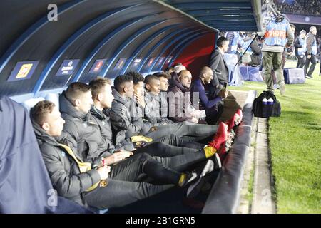 Napoli, Campania, Italia. 25th Feb, 2020. Durante la Champions League Football Match SSC Napoli vs FC Barcellona il 25 febbraio 2020 allo stadio San Paolo di Napoli.In foto: Credit: Fabio Sasso/ZUMA Wire/Alamy Live News Foto Stock