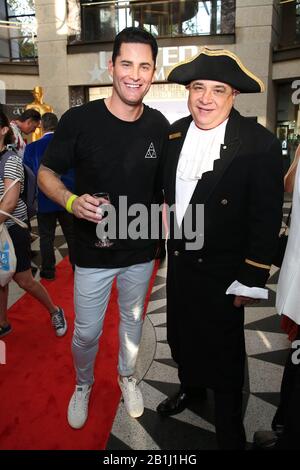 26 febbraio 2020: Jamie DORAN della Bachelorette partecipa alla prima australiana di Les Miserables il concerto In Scena all'Apertura ufficiale dei United Cinemas Opera Quays il 26 febbraio 2020 a Sydney, NSW Australia (Credit Image: © Christopher Khoury/Australian Press Agency via ZUMA Wire) Foto Stock