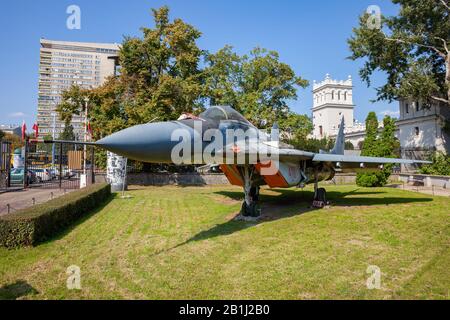 Il combattente sovietico Mikoyan MIG-29 (MiG29G Figher CRAFT modello A, 1988) al Museo dell'Esercito Polacco di Varsavia, Polonia Foto Stock