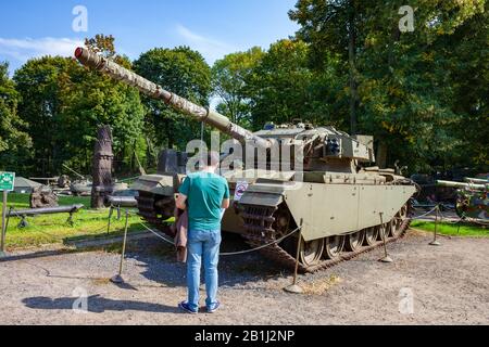 Centurion Medium Tank MK5 (A41), principale canotta di battaglia britannica del periodo post Seconda guerra mondiale, Museo dell'esercito polacco a Varsavia, Polonia Foto Stock