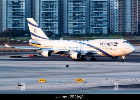 Tel Aviv, Israele – 18 febbraio 2019: Boeing 747-400 della El al Israel Airlines all'aeroporto di Tel Aviv (TLV) in Israele. Foto Stock