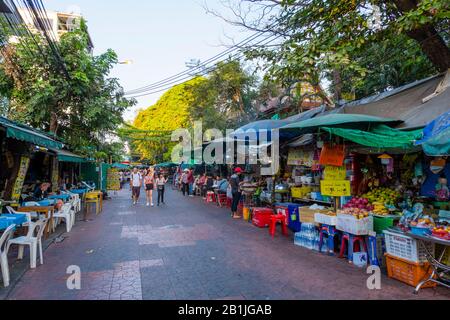 Soi Rambuttri, Banglamphu, Bangkok, Tailandia Foto Stock