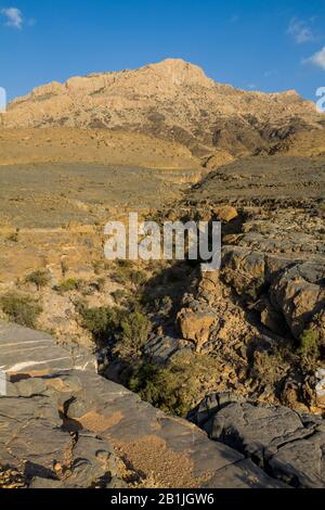 Rocce della catena montuosa Jebel Shams, Oman Foto Stock