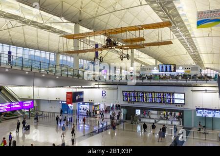 Hong Kong, Cina – 20 settembre 2019: Terminal dell'aeroporto di Hong Kong (HKG) in Cina. Foto Stock