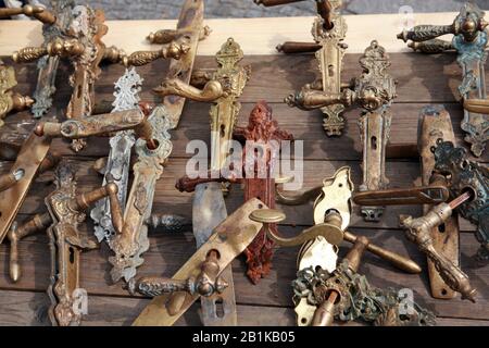 Sonntags-Flohmarkt auf der Strasse des 17. Juni , Tiergarten di Berlino, Deutschland Foto Stock