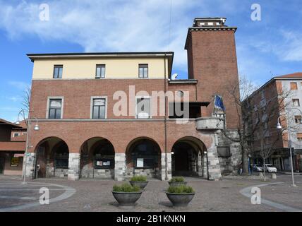 Milano, Italia Coronavirus a Rescaldin due residenti test positivi Corovavirus (Covid19) sono stati ospedalizzati nell'ospedale di Legnano nella foto: Comune di Rescaldina Foto Stock