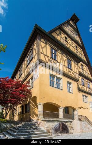 Dinkelsbühl ist eine Stadt im Landkreis Ansbach a Mittelfranken und aufgrund des besonders gut erhaltenen spätmittelalterlichen Stadtbildes ein bedeu Foto Stock