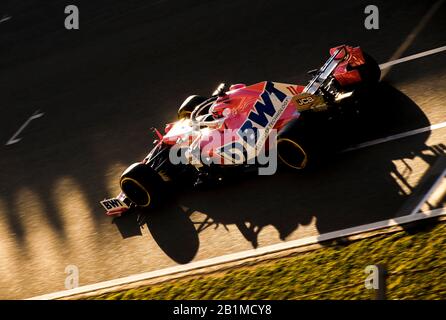 Barcellona, Spagna. 26th Feb, 2020. Motorsports: Campionato Mondiale Fia Di Formula Uno 2020, Prove Di Pre-Test A Barcellona, N.11 Sergio Perez (Mex, Bwt Racing Point Team Di Formula Uno), Credit: Dpa/Alamy Live News Foto Stock