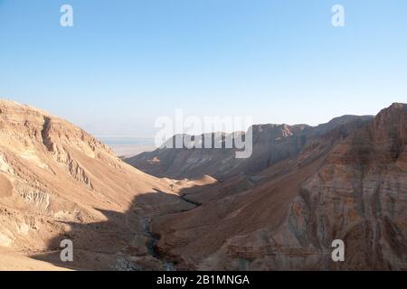 Israele attrazione per i turisti - deserti pietra ned mare morto Foto Stock