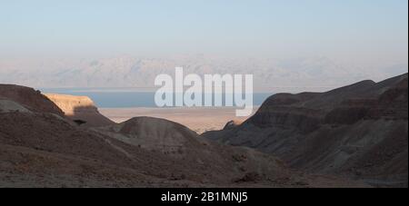 Israele attrazione per i turisti - deserti pietra ned mare morto Foto Stock