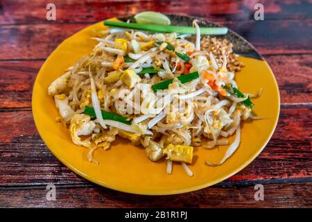 Tradizionale thai vegetariano Pad tailandese Foto Stock