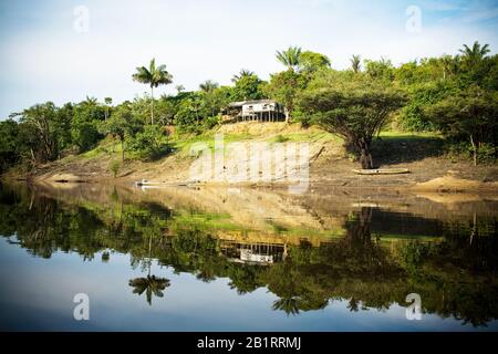 Casa, Natura, Comunità Di Terra Preta, Iranduba, Amazonas, Brasile Foto Stock