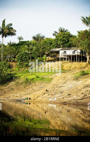 Casa, Natura, Comunità Di Terra Preta, Iranduba, Amazonas, Brasile Foto Stock