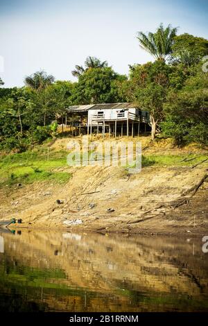 Casa, Natura, Comunità Di Terra Preta, Iranduba, Amazonas, Brasile Foto Stock