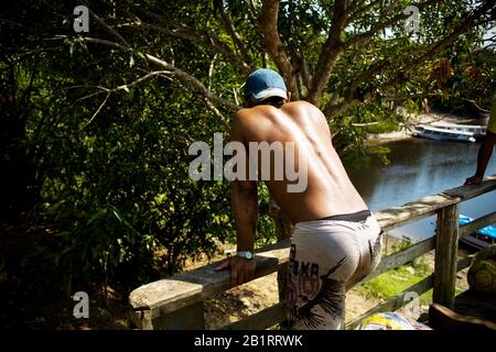 Persona, Natura, Igarape, Comunità Di Terra Preta, Iranduba, Amazonas, Brasile Foto Stock