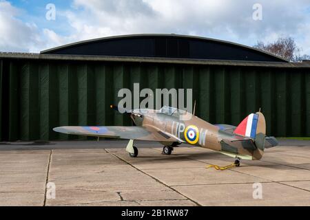 Un aereo Hawker Hurricane all'Imperial War Museum Duxford all'Airfield di Duxford, vicino a Cambridge Foto Stock
