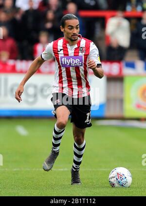 Exeters' Randell Williams durante la partita della Sky Bet League due al St James Park di Exeter. Foto PA. Data immagine: Sabato 12 ottobre 2019. Vedi PA storia CALCIO Exeter. Il credito fotografico deve essere: Mark Kerton/PA Wire. RESTRIZIONI: Nessun utilizzo con audio, video, dati, elenchi di apparecchi, logo di club/campionato o servizi "live" non autorizzati. L'uso in-match online è limitato a 120 immagini, senza emulazione video. Nessun utilizzo nelle scommesse, nei giochi o nelle pubblicazioni di singoli club/campionati/giocatori. Foto Stock