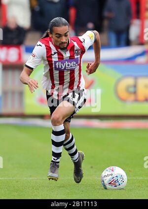 Randell Williams di Exeters durante la partita Della Sky Bet League Two a St James Park, Exeter. Foto PA. Data Immagine: Sabato 12 Ottobre 2019. Vedi la storia PA CALCIO Exeter. È necessario leggere il documento di credito fotografico: Mark Kerton/PA Wire. Restrizioni: Uso editoriale non utilizzare con audio, video, dati, elenchi di fixture, logo club/campionato o servizi "live" non autorizzati. Uso on-line in-match limitato a 120 immagini, senza emulazione video. Non utilizzare in scommesse, giochi o singole pubblicazioni club/campionato/giocatore. Foto Stock