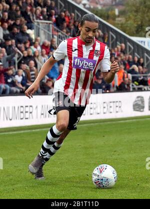 Randell Williams di Exeters durante la partita Della Sky Bet League Two a St James Park, Exeter. Foto PA. Data Immagine: Sabato 12 Ottobre 2019. Vedi la storia PA CALCIO Exeter. È necessario leggere il documento di credito fotografico: Mark Kerton/PA Wire. Restrizioni: Uso editoriale non utilizzare con audio, video, dati, elenchi di fixture, logo club/campionato o servizi "live" non autorizzati. Uso on-line in-match limitato a 120 immagini, senza emulazione video. Non utilizzare in scommesse, giochi o singole pubblicazioni club/campionato/giocatore. Foto Stock