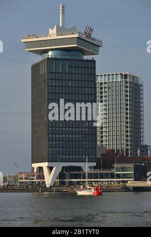 Torre di N dam, Overhoeksplein, Amsterdam, Niederlande Foto Stock