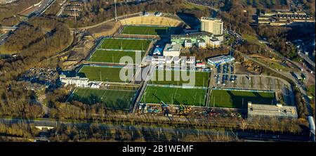 Foto aerea, Schalker Feld, National League Stadium, Premier League, sala di calcio, campi di allenamento accanto alla Veltins-Arena, Schalke 04, al fo Foto Stock