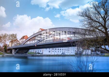 Straubing | Stadt | Gäuboden | Schloßbrücke | Herzogschloß | Donau | Niederbayern | Agnes-Bernauer Foto Stock