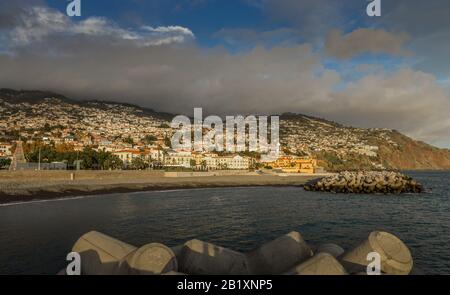 Stadtpanorama, Altstadt, Funchal, Madeira, Portogallo Foto Stock