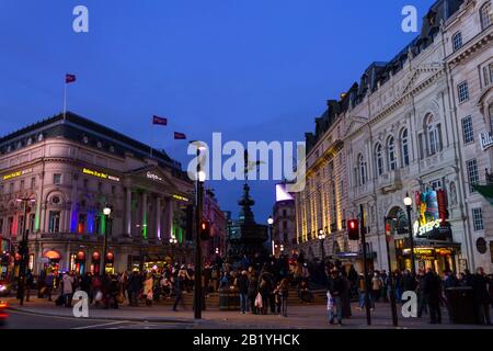 Regno Unito, Inghilterra, Londra, Piccadilly Circus Foto Stock