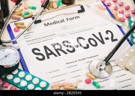 SARS CoV2. Forma medica, diagnosi di coronavirus influenza, pandemia virus concetto di infezione. figura 3d Foto Stock