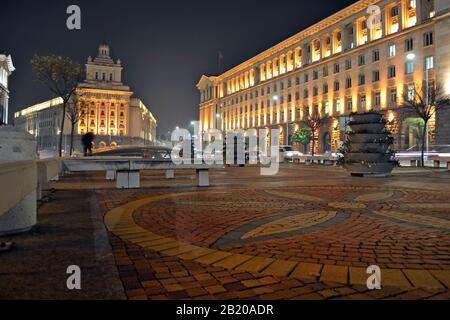 Gli edifici della Presidenza e Dell'Ex Casa del Partito Comunista a Sofia. Foto Stock