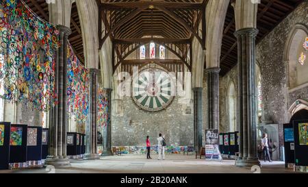 Winchester, Regno Unito - 27 luglio 2012. Tavolo Rotondo King Arthurs E La Great Hall A Winchester Castle, Hampshire, Inghilterra Foto Stock