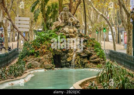 Brunnen, Avenida da Liberdade, Lisbona, Portogallo Foto Stock