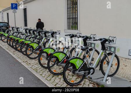 Leihfahrraeder ´Gira – Bicicletas De Lisboa´, Lissabon, Portogallo Foto Stock